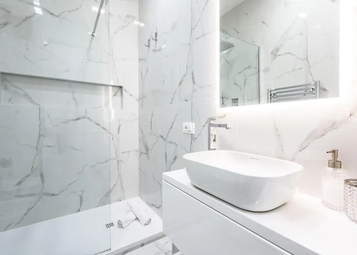 Alissa Nocleg ze śniadaniem 4*